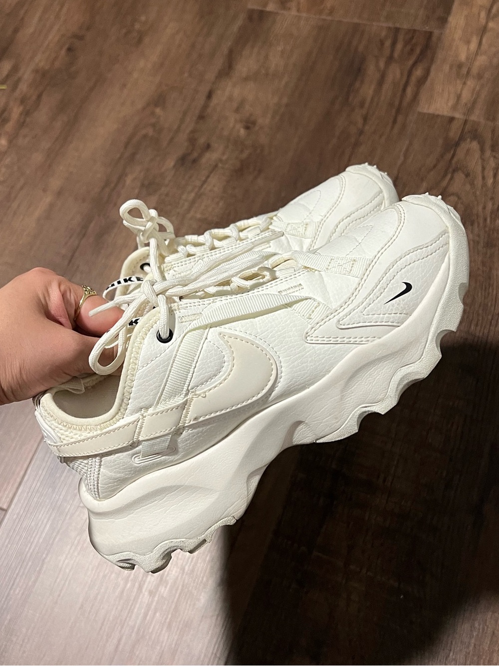 Nike Women's TC900 Sneakers